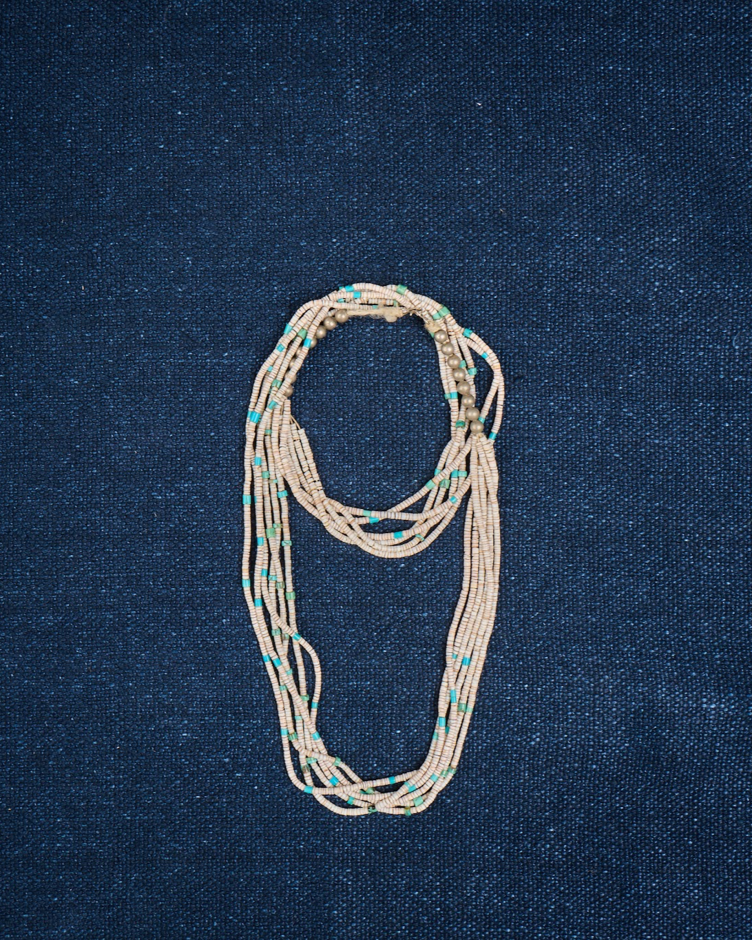 Vintage 1960s Beaded Necklace