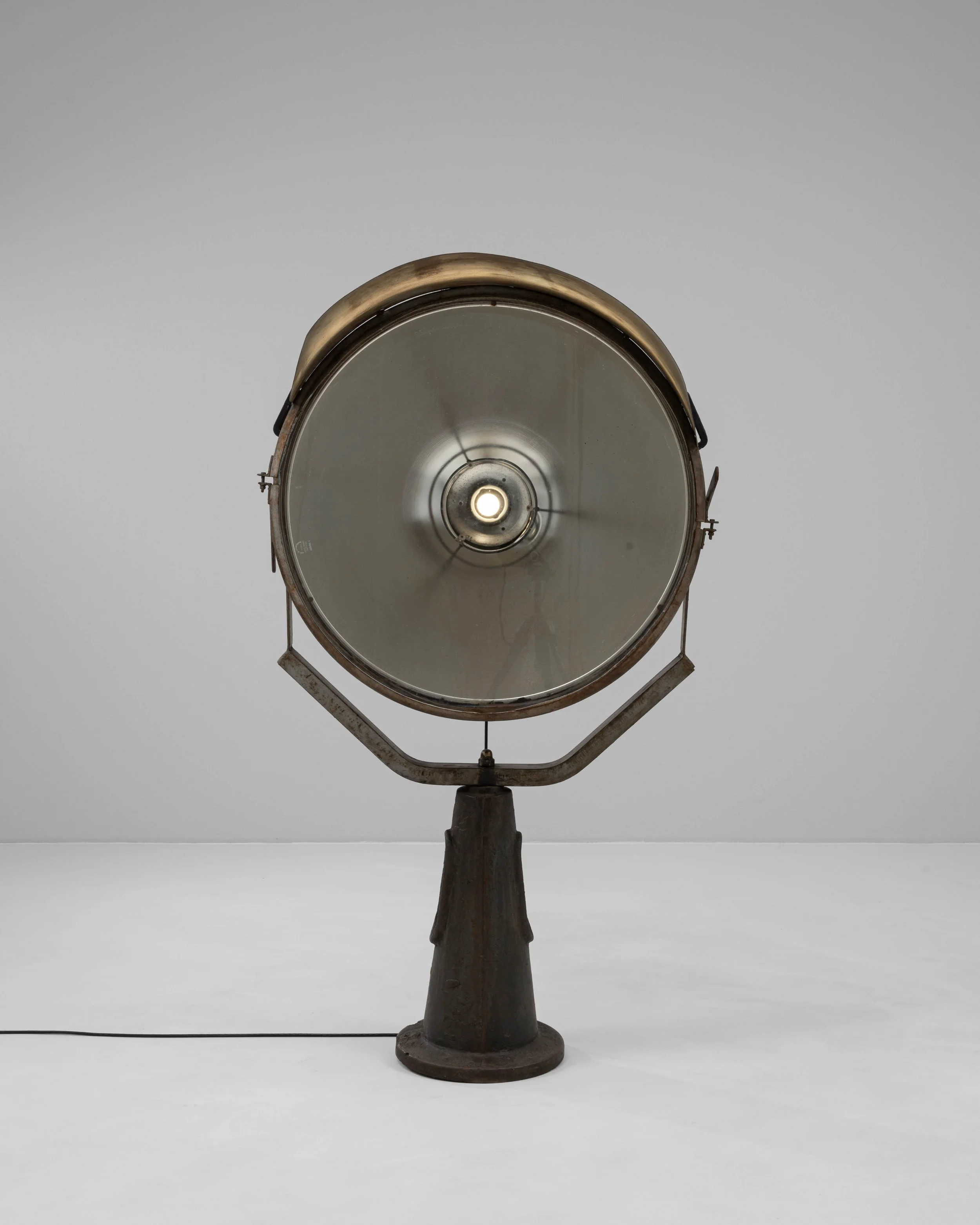 EUA_B2649_01 (3).jpg