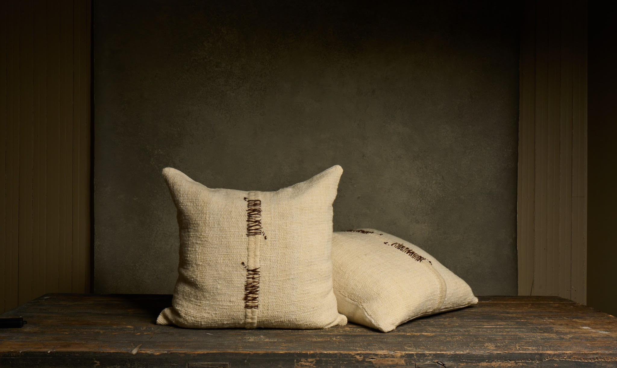 Makun Stitched Pillow — White/Brown