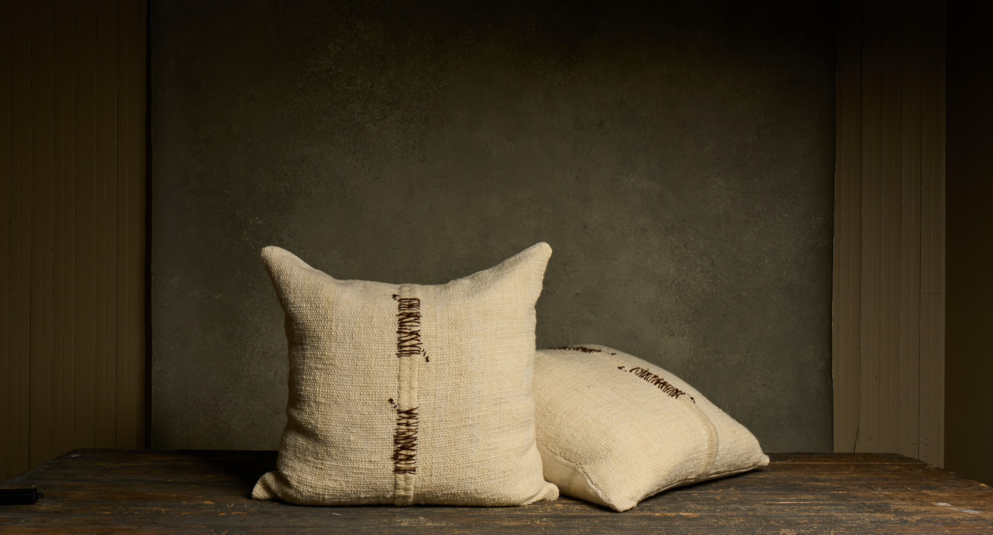 Makun Stitched Pillow — White/Brown