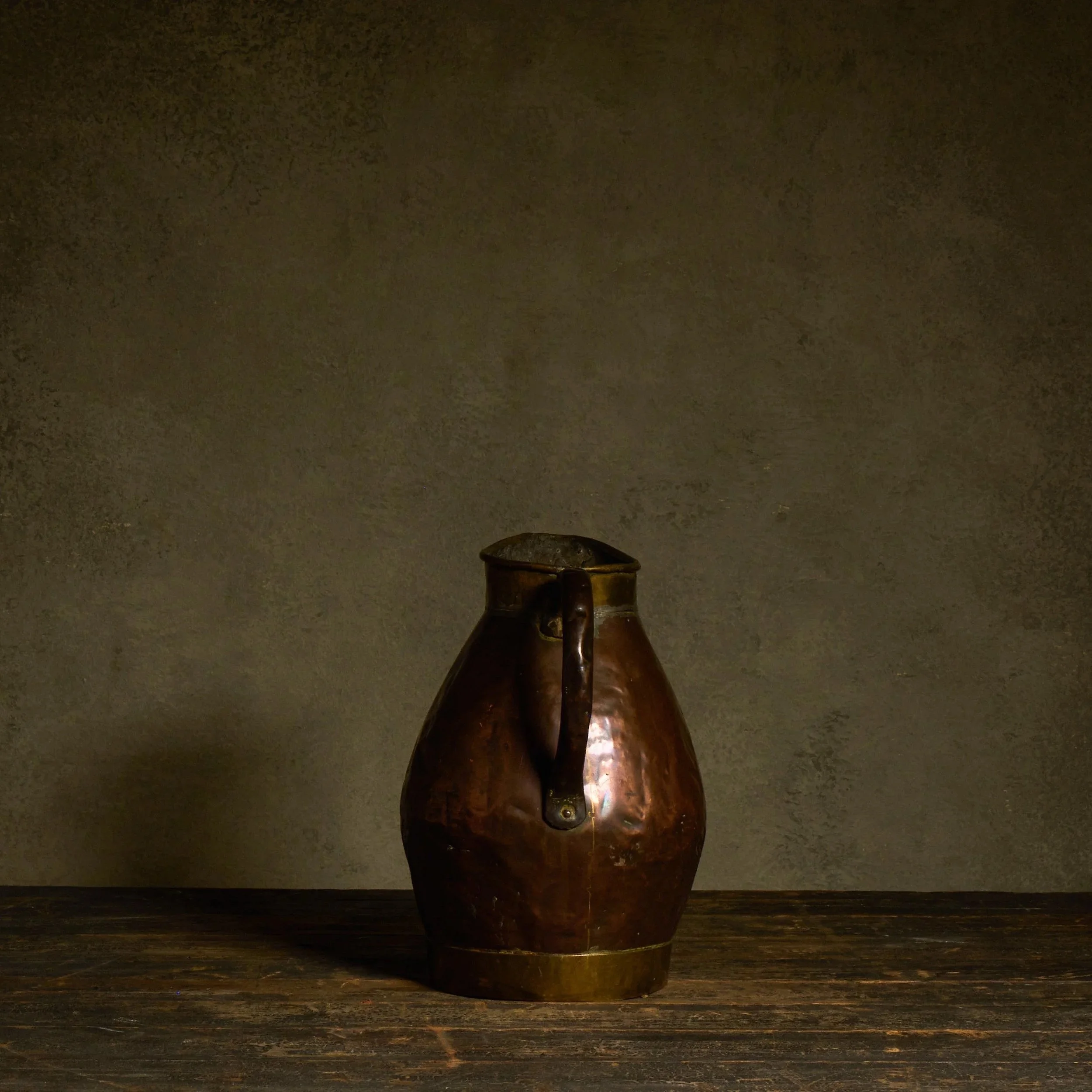 1062_D01_S07_0058_Brass_Jug.jpg