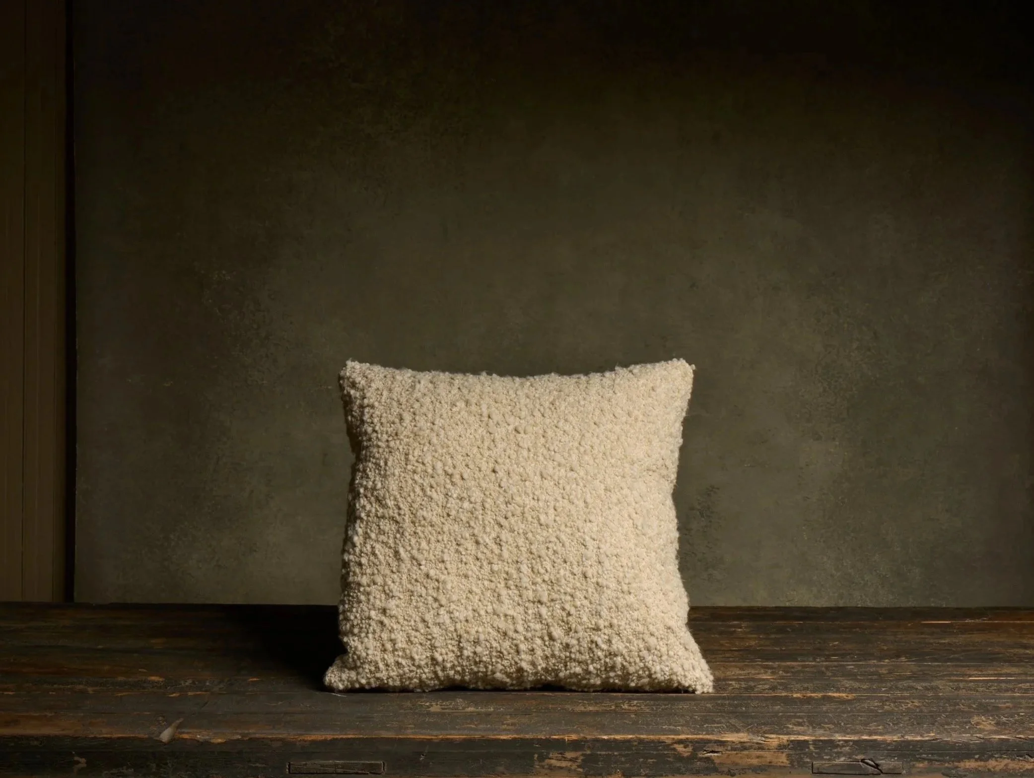 Makun Pillow - White