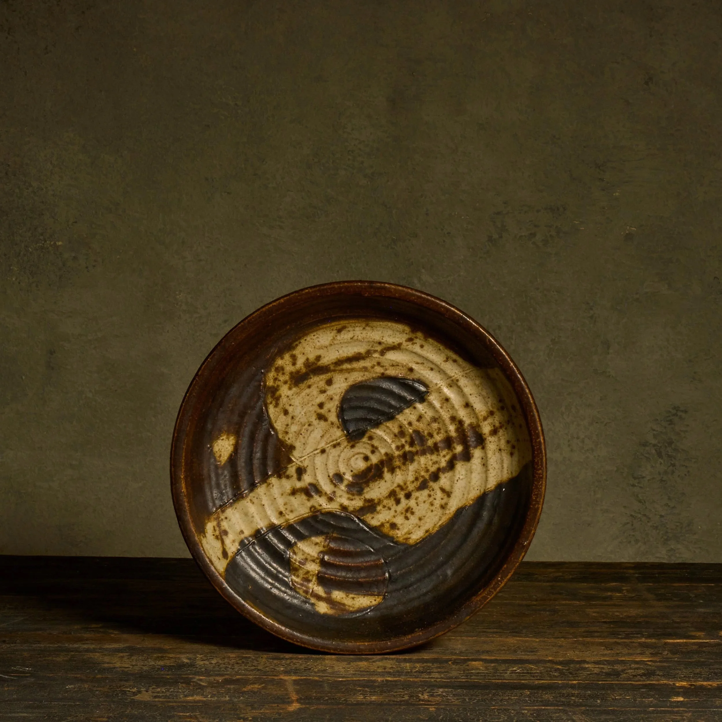 1062_D01_S30_0169_Jergensen_Pottery_Bowl.jpg