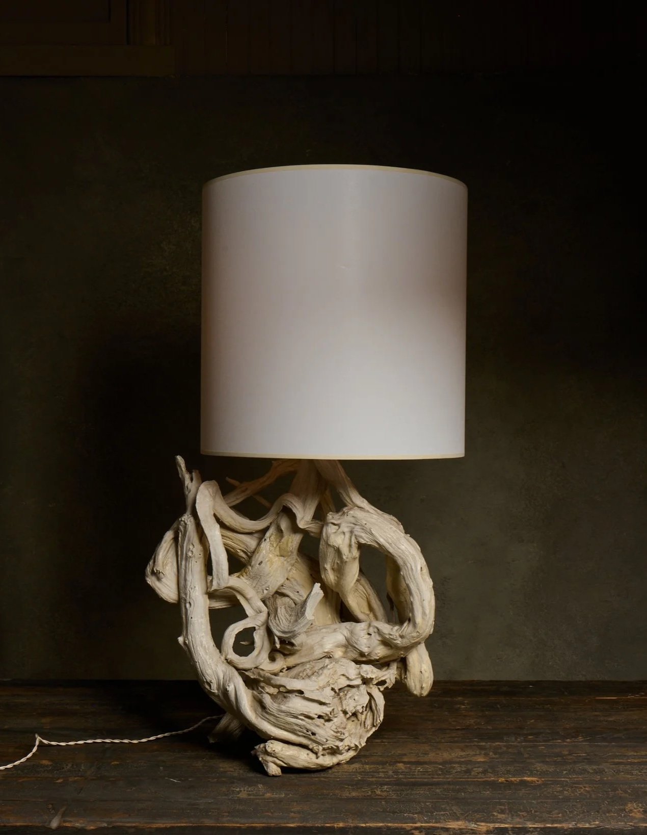 Vintage Driftwood Lamp - White