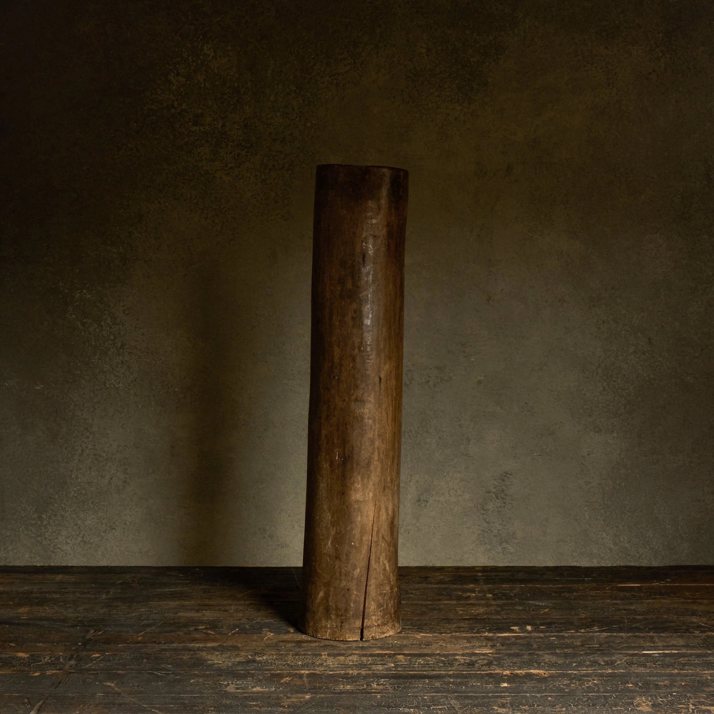 1062_D02_S11_0426_Wood_Objects.jpg
