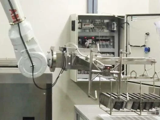 RoboticPartCleaning-2.jpg
