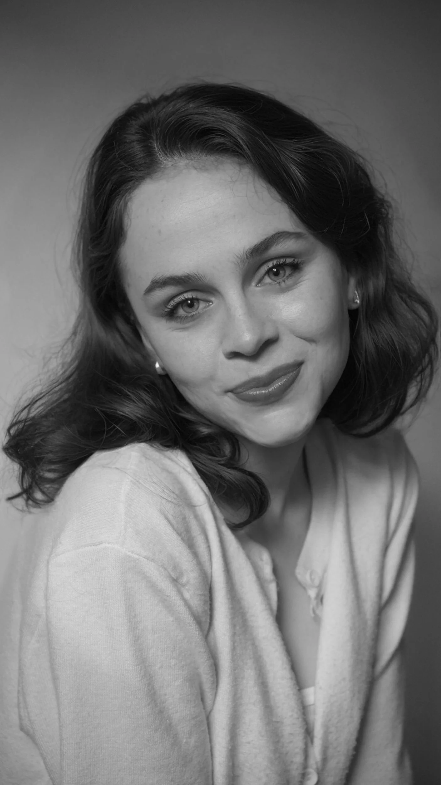 Jessica Faulkner BW.jpeg