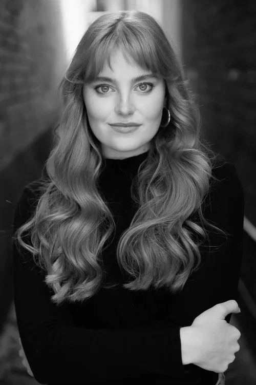Mia Beattie BW.jpeg