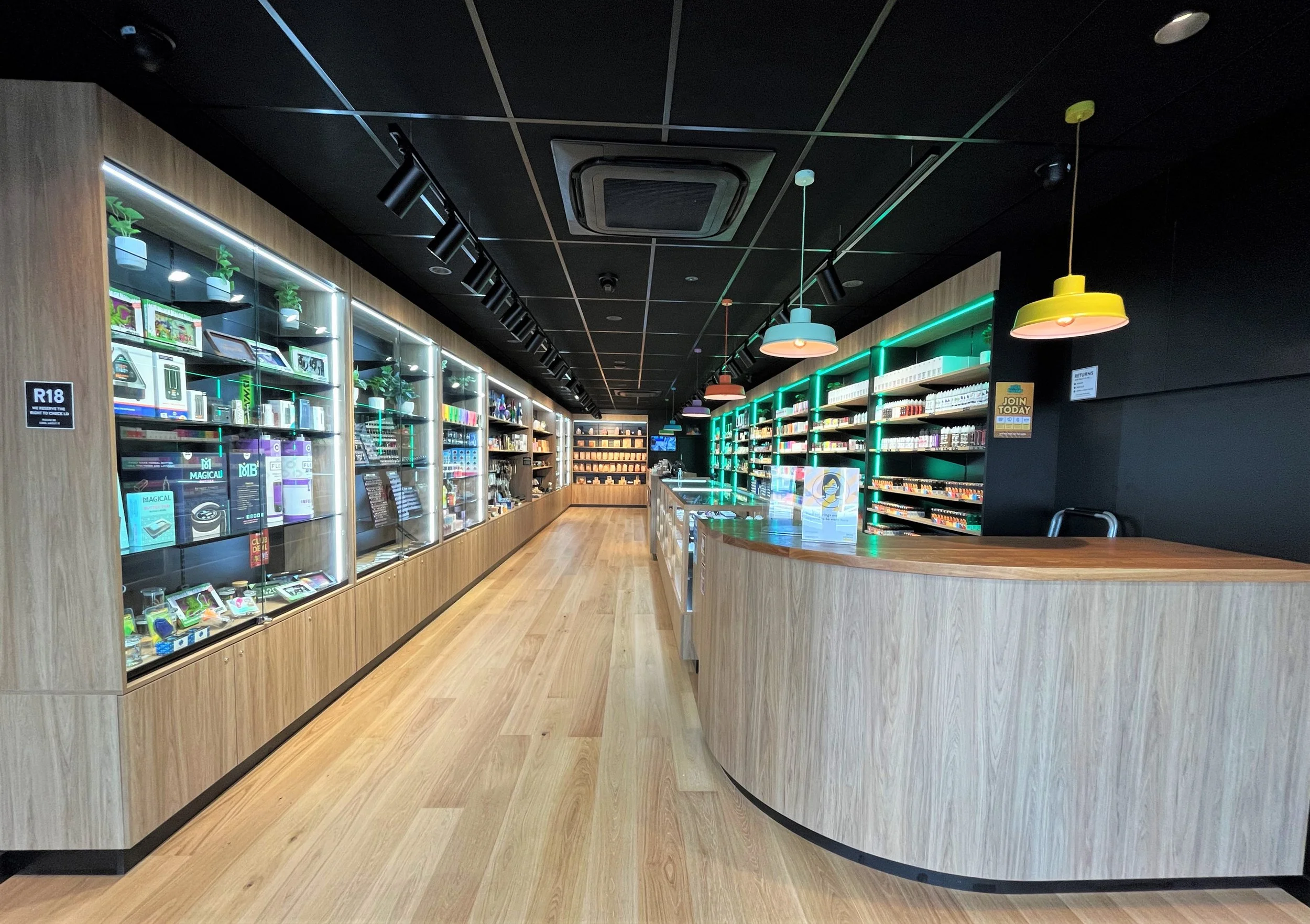  Cosmic Hastings / / Shop Floor 