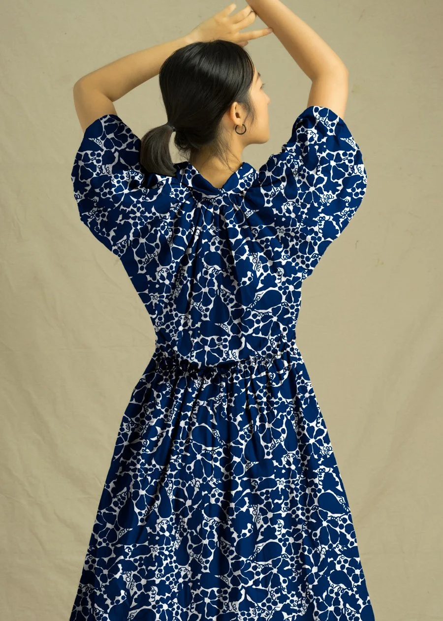 Syys_blue_dress_Sanni_Ojala_2023.jpg