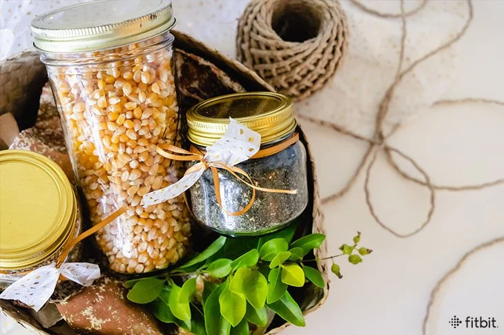 DIY Holiday Food Gifts to Share with Friends