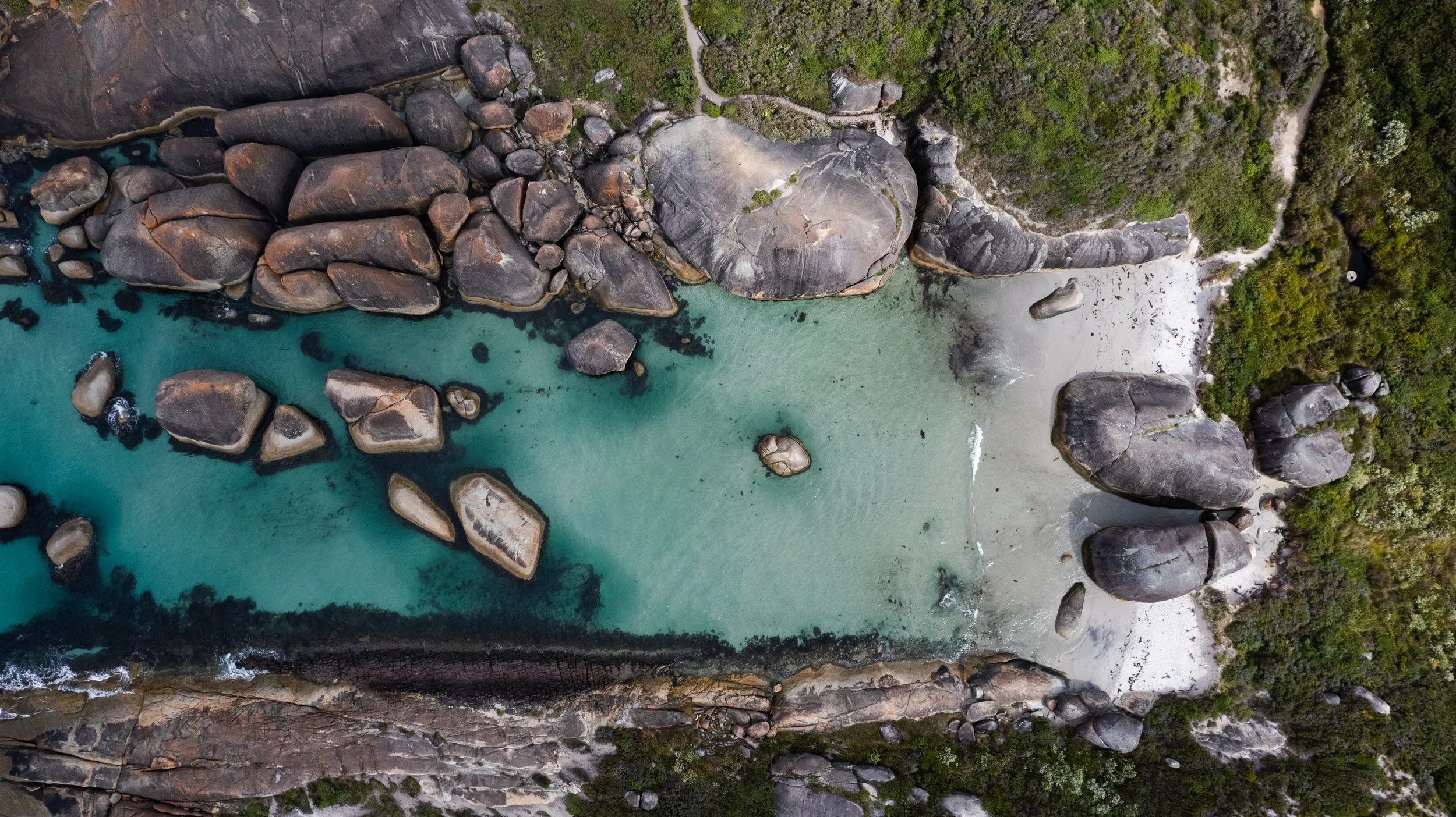 Elephant Rocks beach in Denmark WA with turquoise water and granite rocks