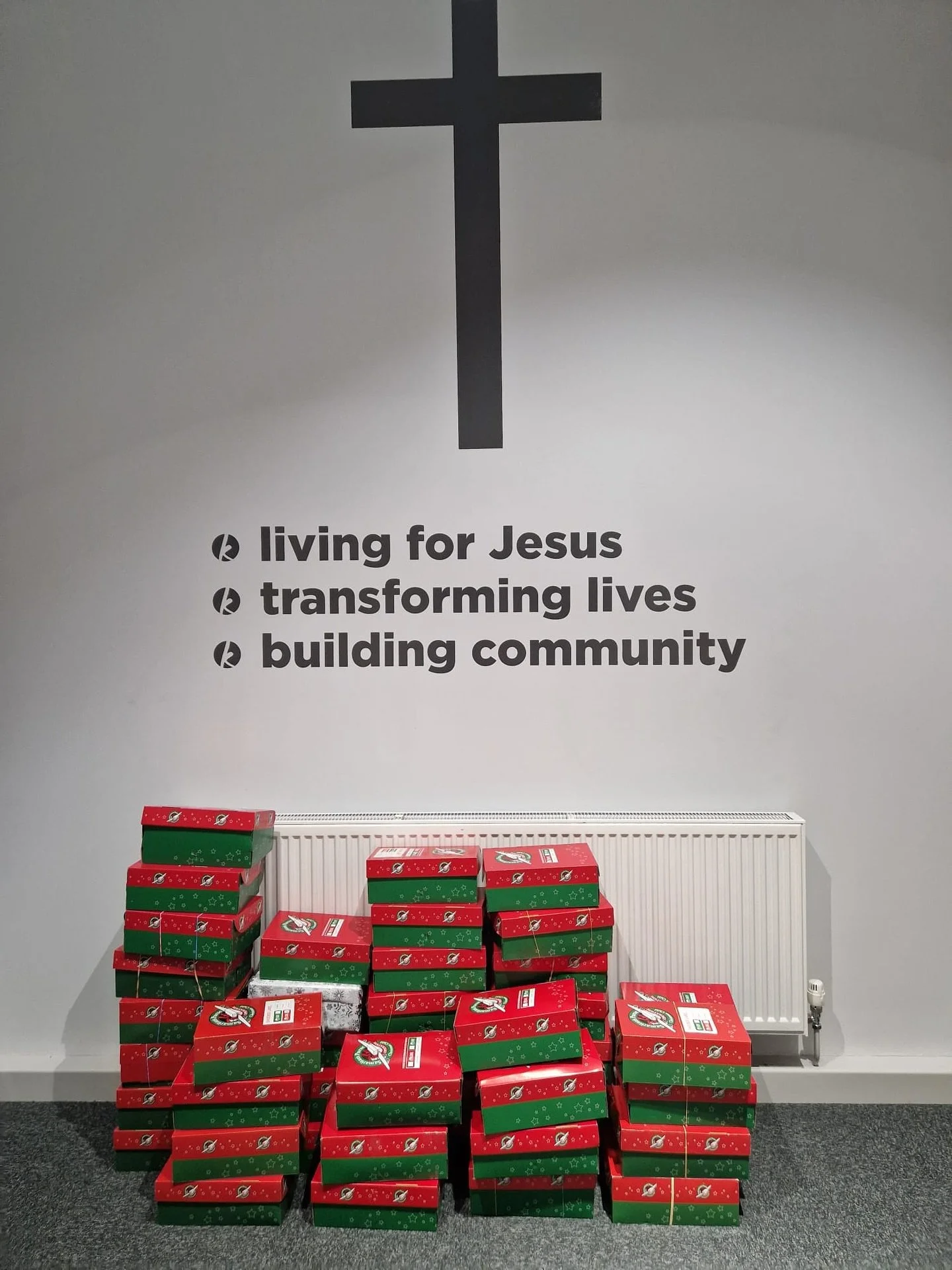 A huge thank you to everyone who has supported our Samaritan boxes appeal👏 

45 boxes of blessings!
-
#KingswayChurch⛪️