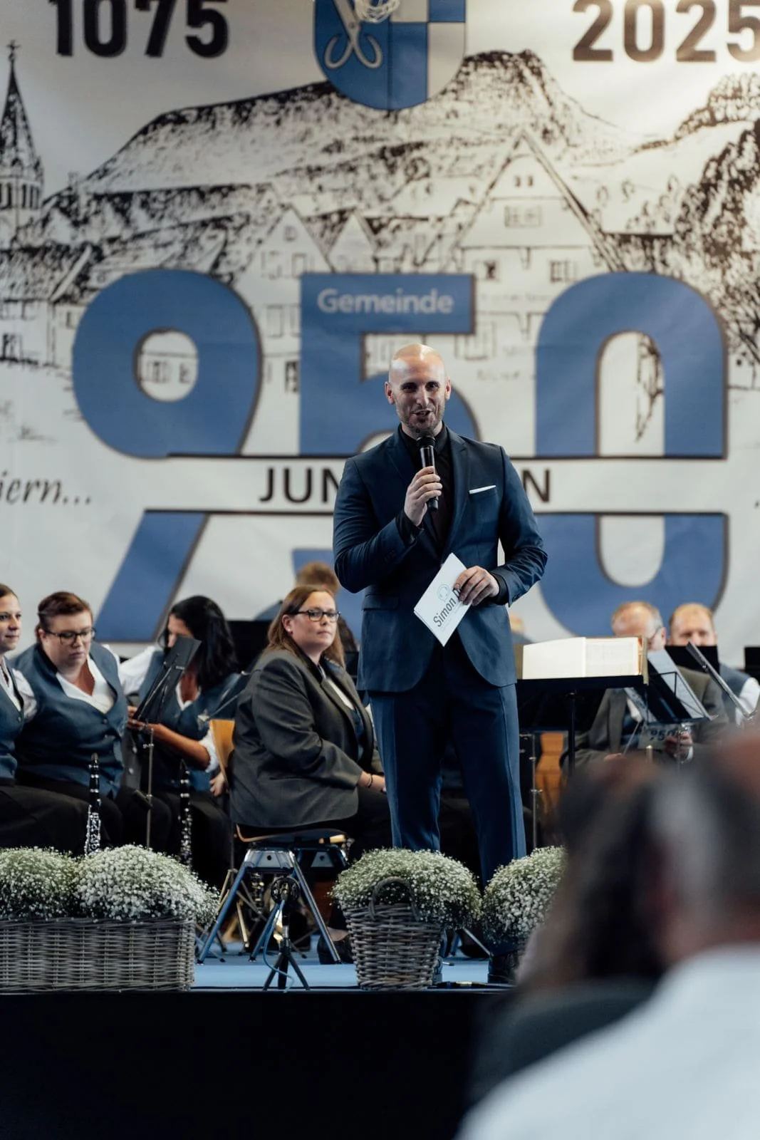 Moderator beim Gemeinde-Jubiläum – Drei Tage voller Stimmung, Emotion und Atmosphäre in Jungingen