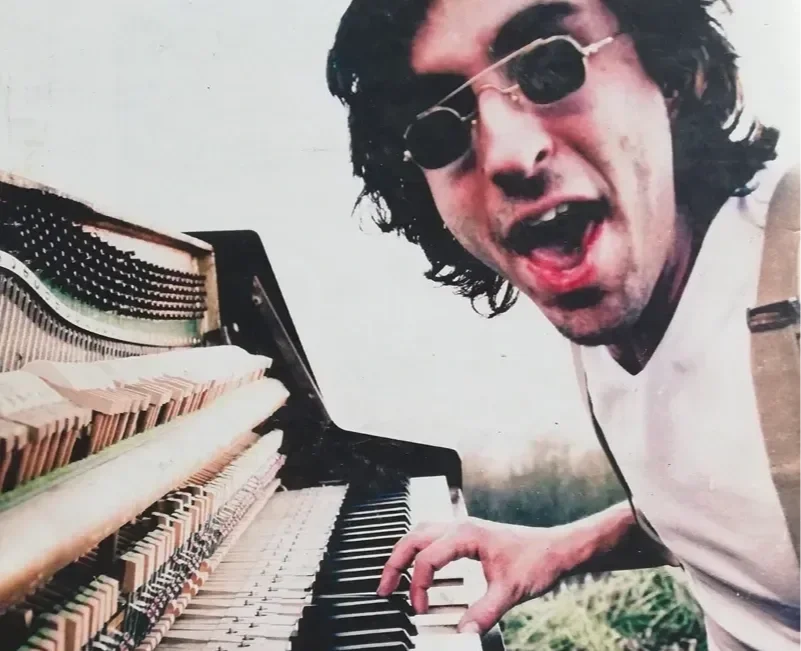 Kasper et son pianomobil