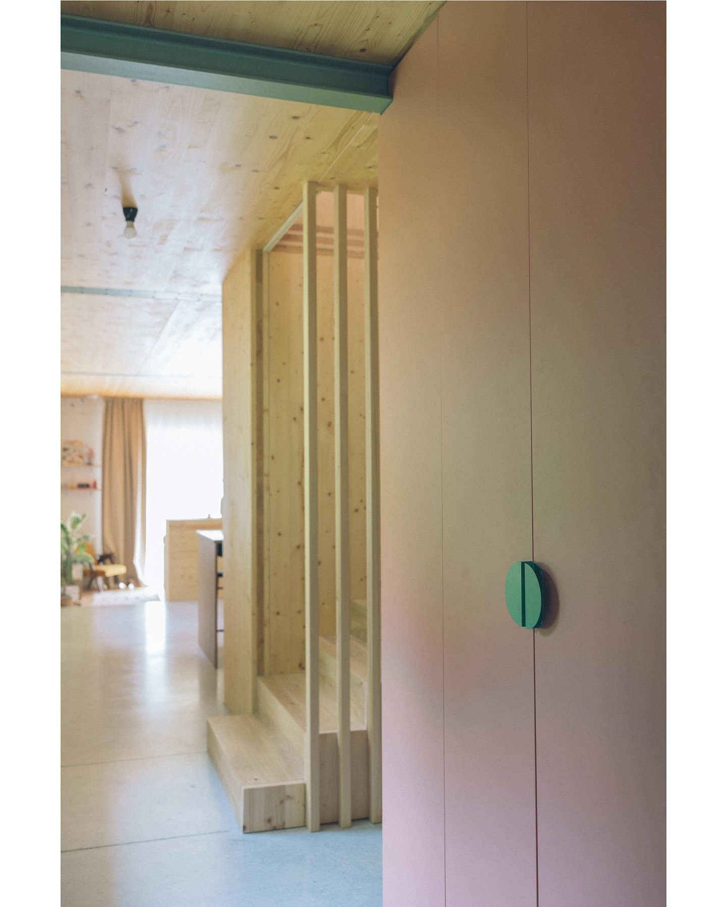 This isn&rsquo;t ceramic-related, but I think it might be the most JNŽ project ever created. Interiors of our house!
I put my heart and soul into it and thought about (almost) every little detail countless times. Now I get to enjoy it every day with 