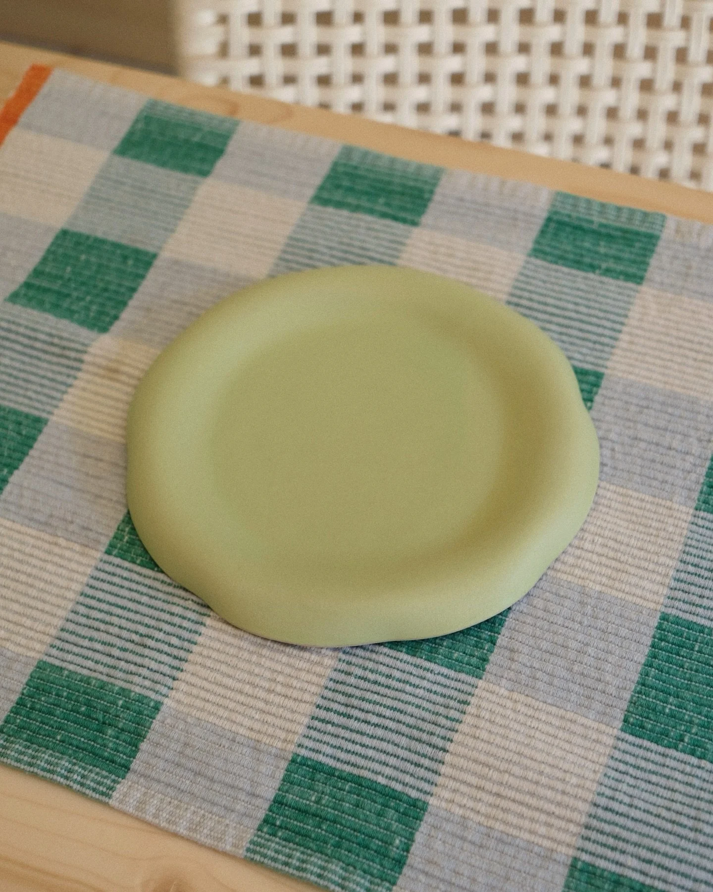 This colour scheme plus my favourite placemats&hellip; 🫶🏻💘🐸 (not sponsored!)