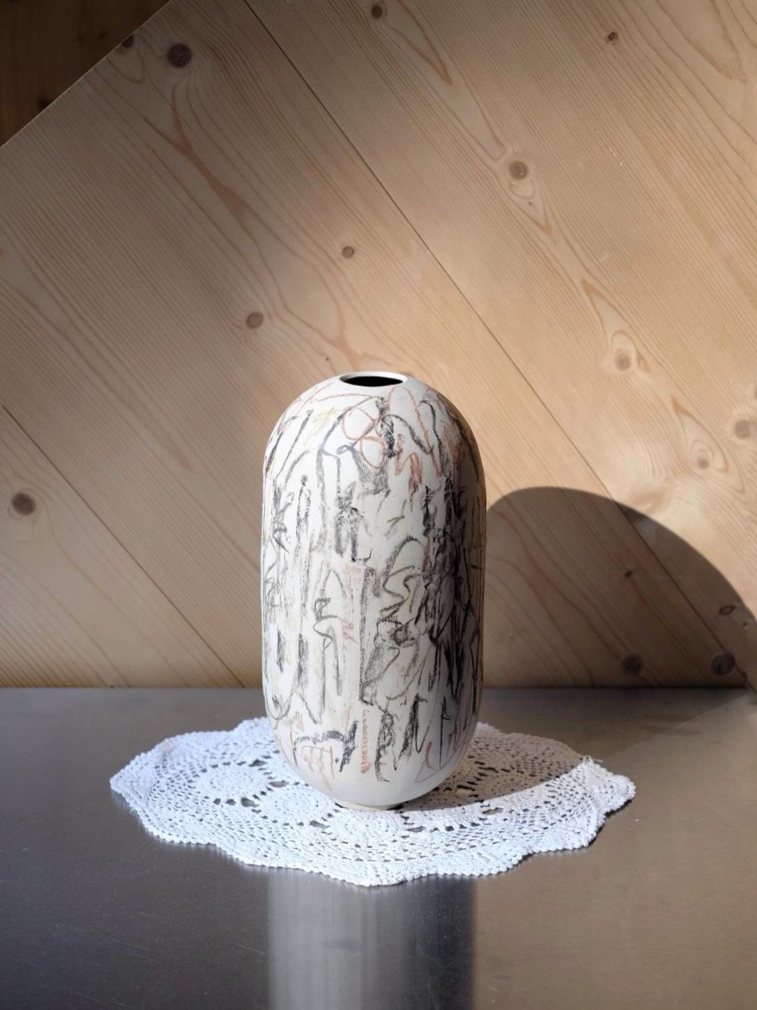 Three new vases are added online 🌷🌷🌷