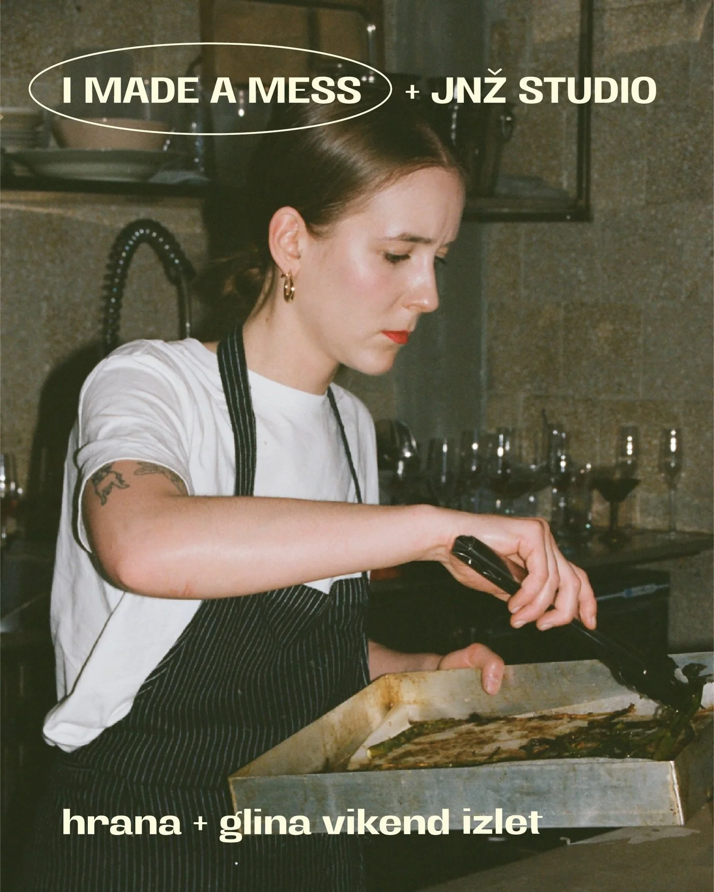 🫒 HRANA + GLINA 🫒 vikend izlet! 

Za hrano bo skrbela @imade_amess. Vse bo rastlinsko, lokalno, sveže in zelo lično. Poskrbela bo, da bomo siti, žejni pa ne; naučila pa nas bo celo, kako si lahko dobrote pričaramo tudi sami.

NASTANITEV
Živeli bomo