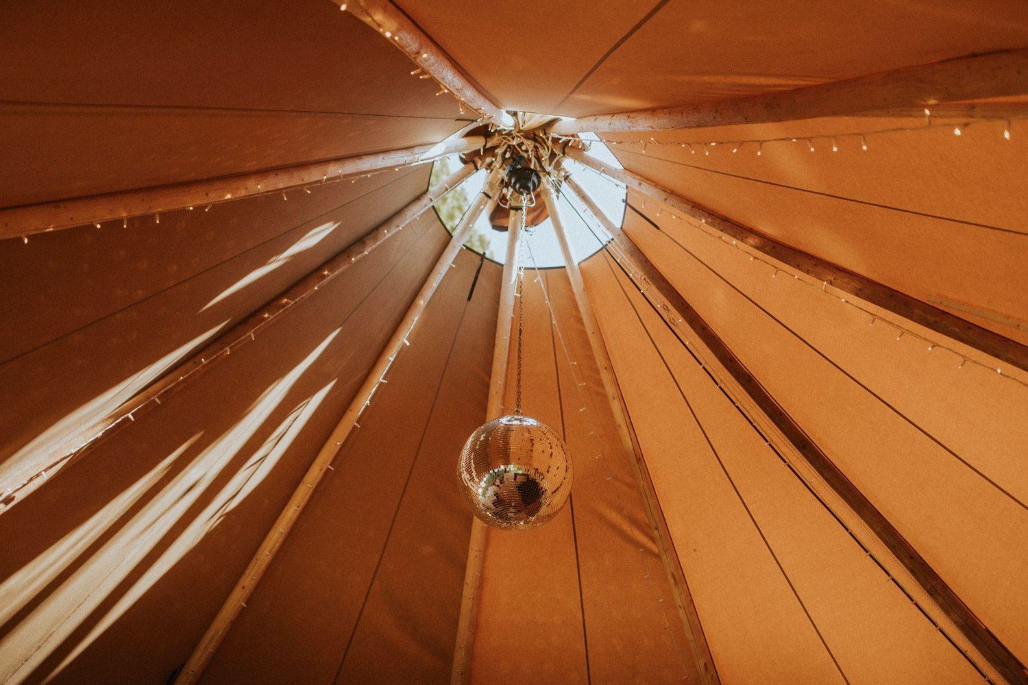coastal-tents-tipi-marquee-hire-weddings-events-swanage-dorset-south-west-blog-tom-and-amie-gallery-1.jpg