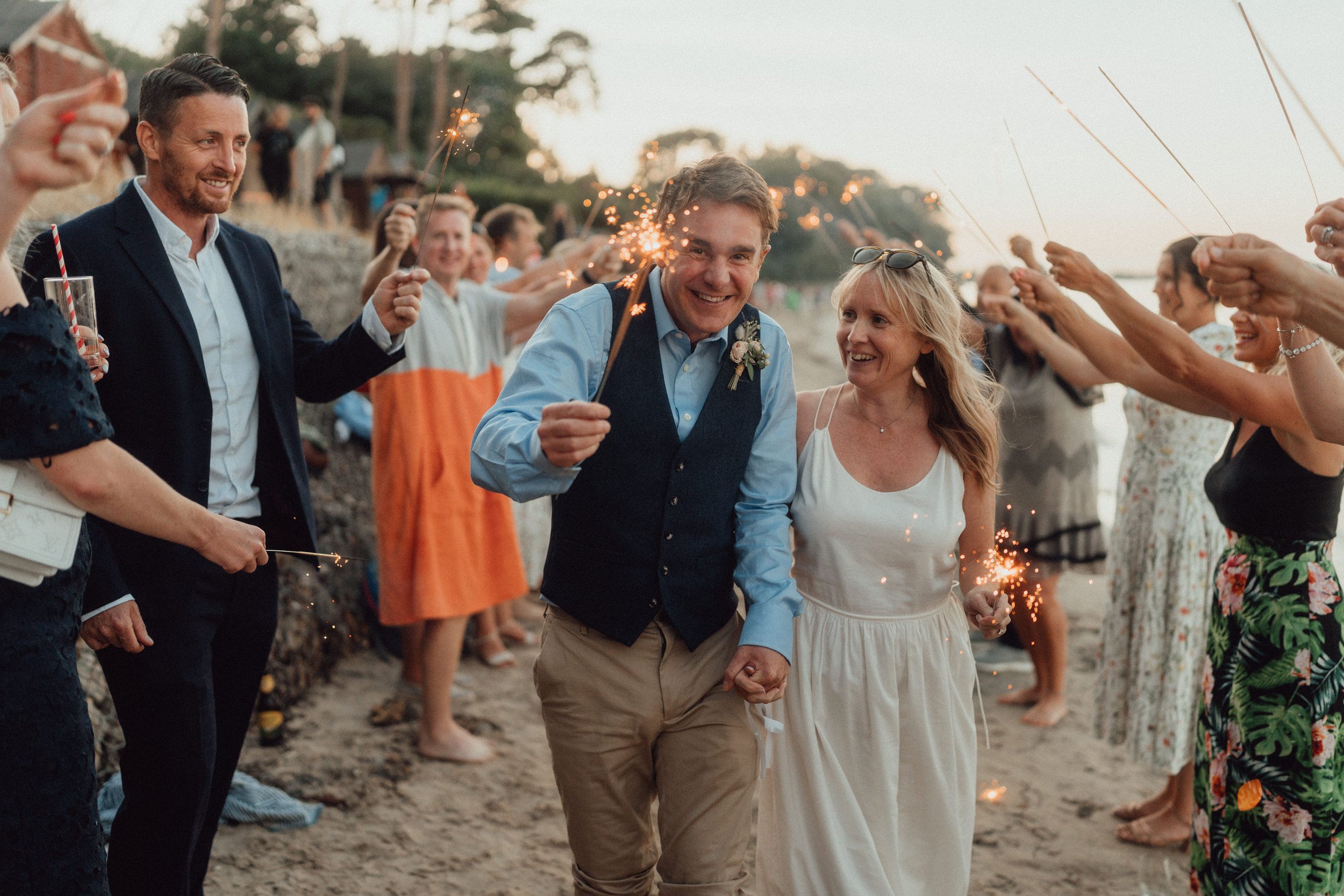 coastal-tents-tipi-teepee-marquee-hire-weddings-dorset-devon-hampshire-stratus-EmilyStevePhoto12.jpg