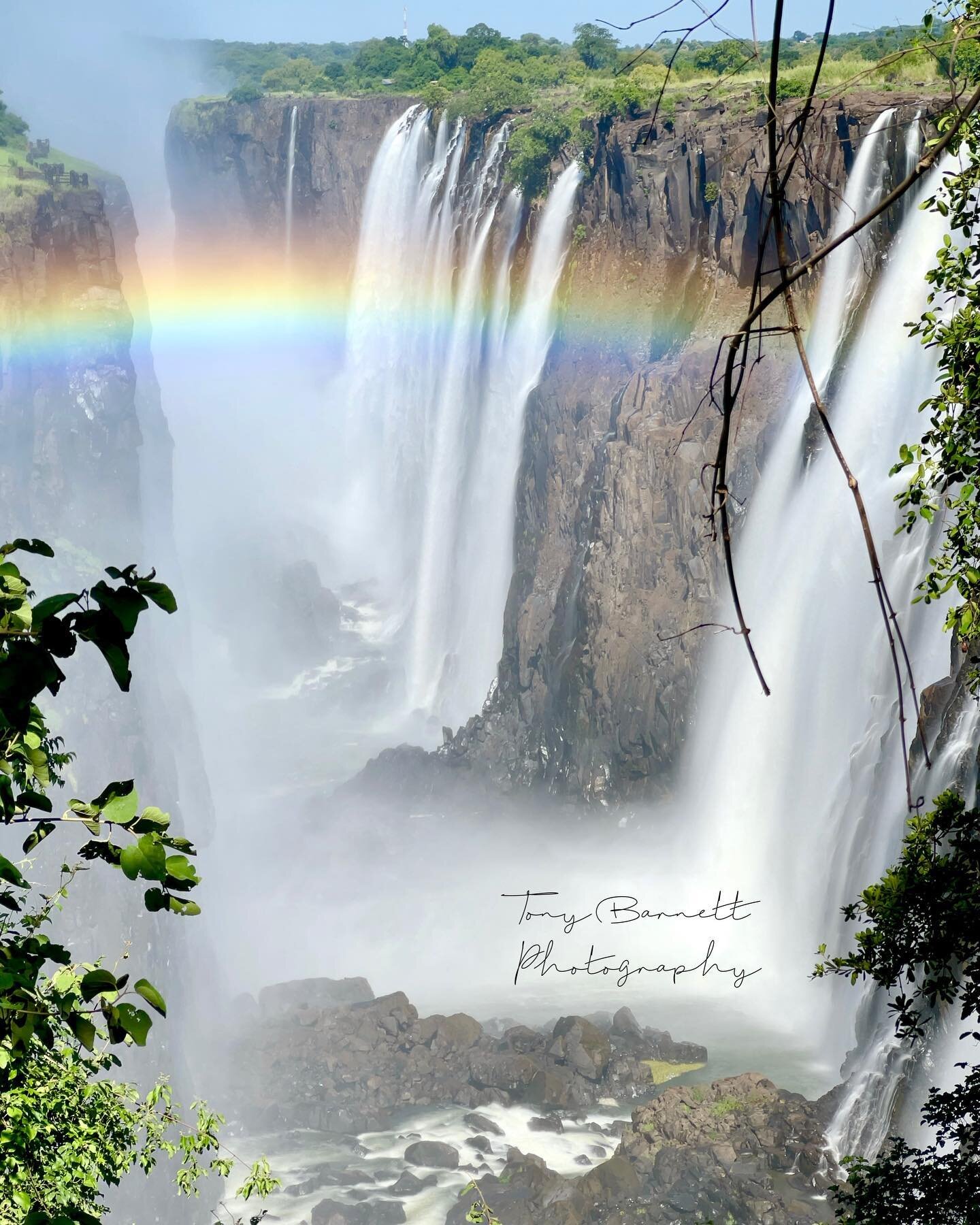 🌀Let the last days of 2022 wash away&hellip;📸 #iphonephotography #applestore #apple #rainbowsofinstagram #zambia🇿🇲 #tonybarnettproductions #shotiniphone #visitzambia🇿🇲 #zambiatourismboard