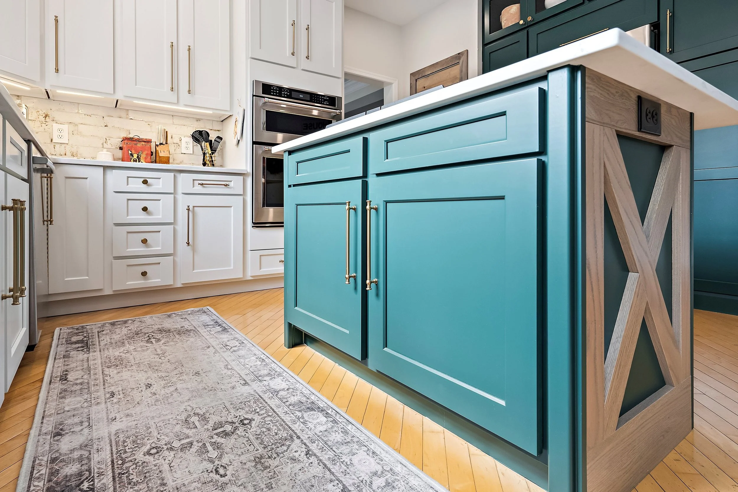 10-Kitchen 10.jpg