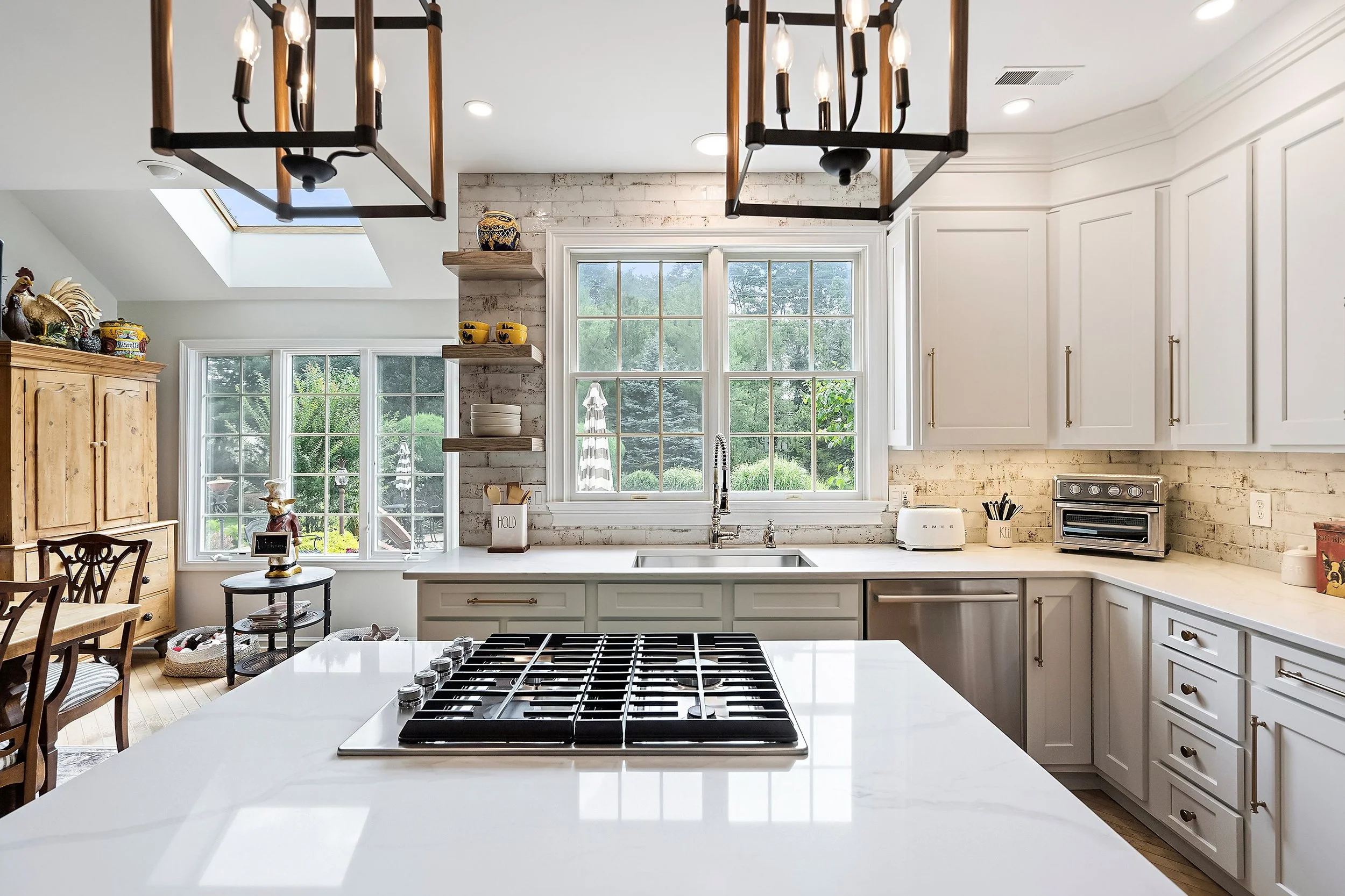 08-Kitchen 8.jpg