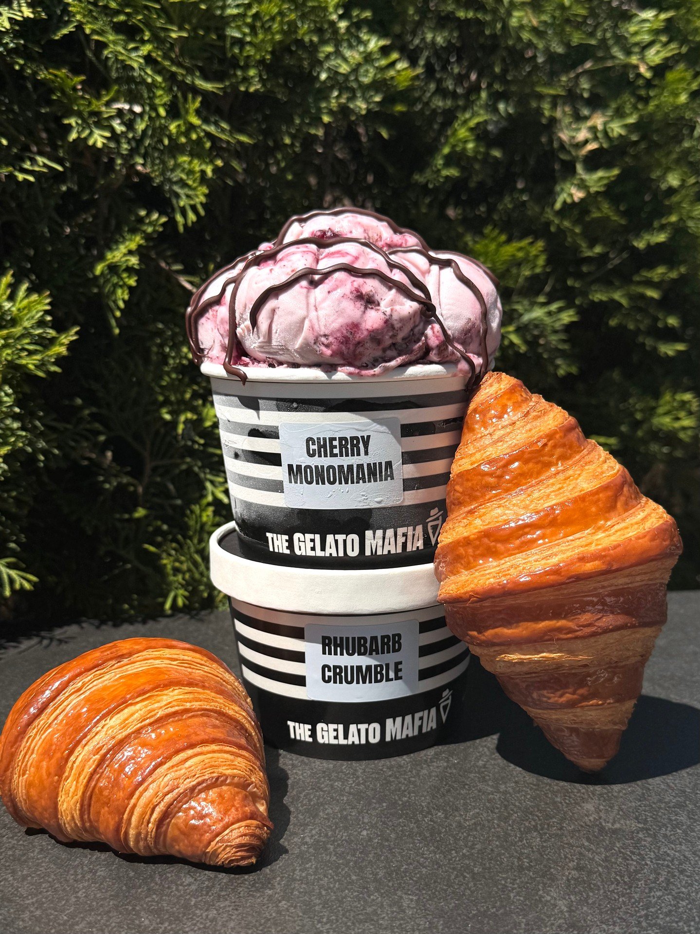 The first #TwoPintTwoPastryTuesday of the month is here, and it's the best one yet.
Our beloved Cherry Mania is back, reborn as Cherry Monomania, and here's your chance to win a pint... or two.
.
Rhubarb Crumble, another June feature, is bringing all
