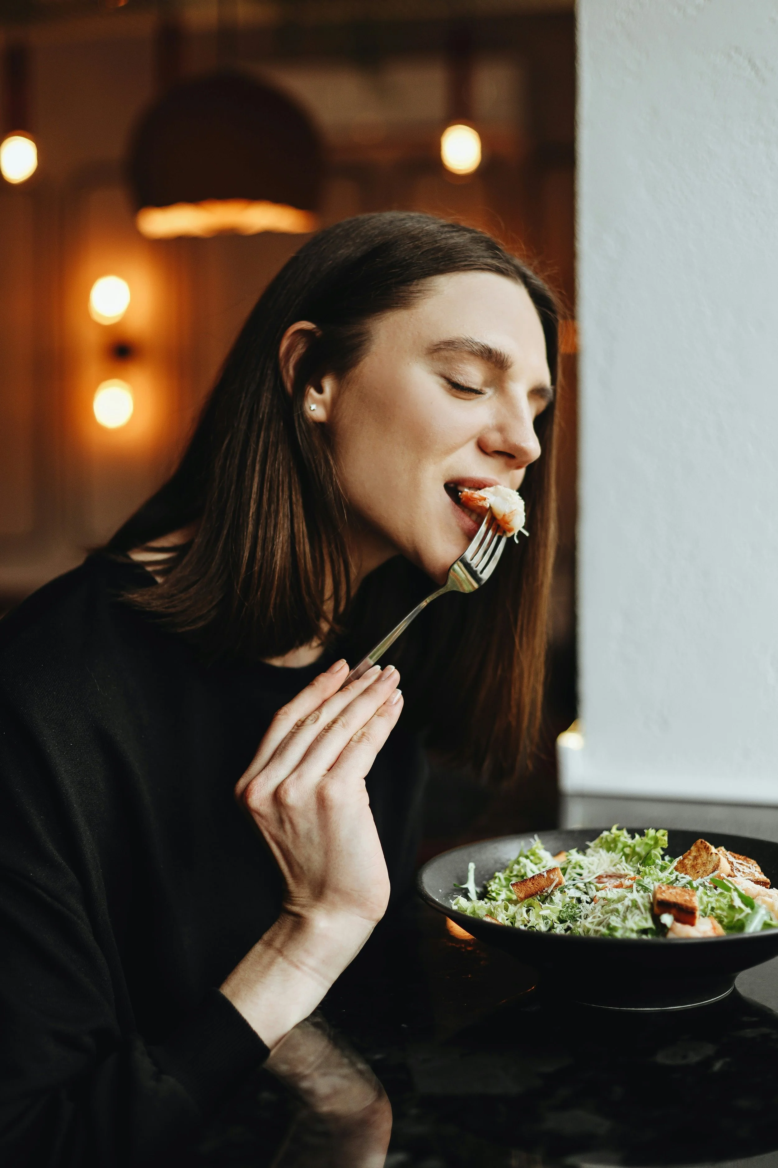 Why So Many Women Feel Confused About Food After 40