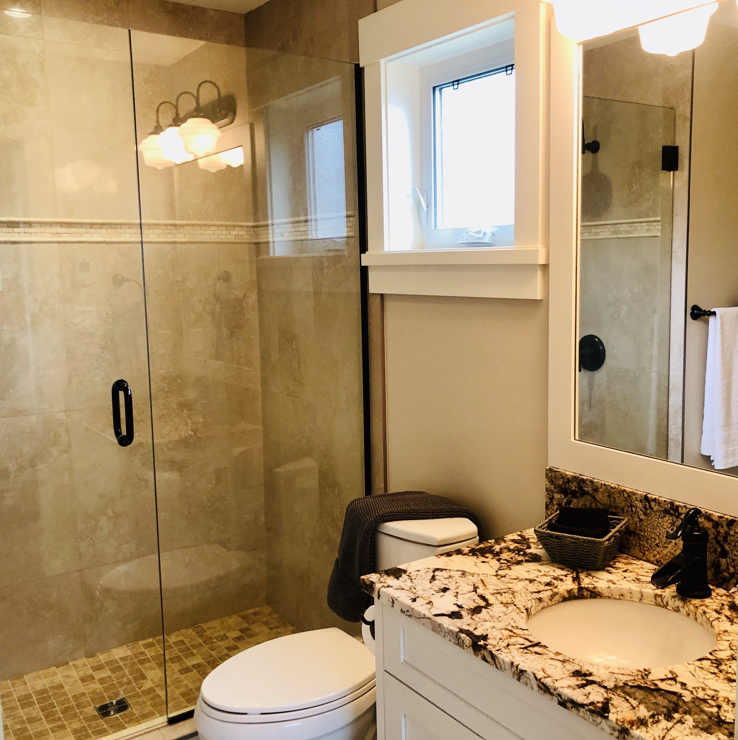 Master bath.jpg
