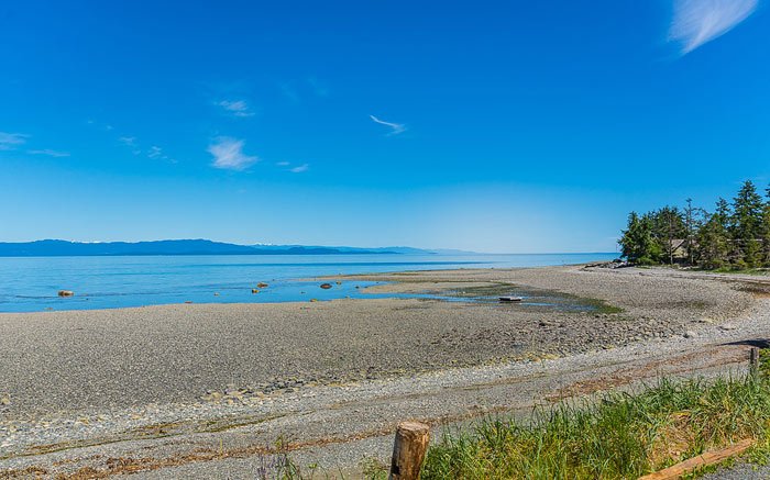 Beach.jpg