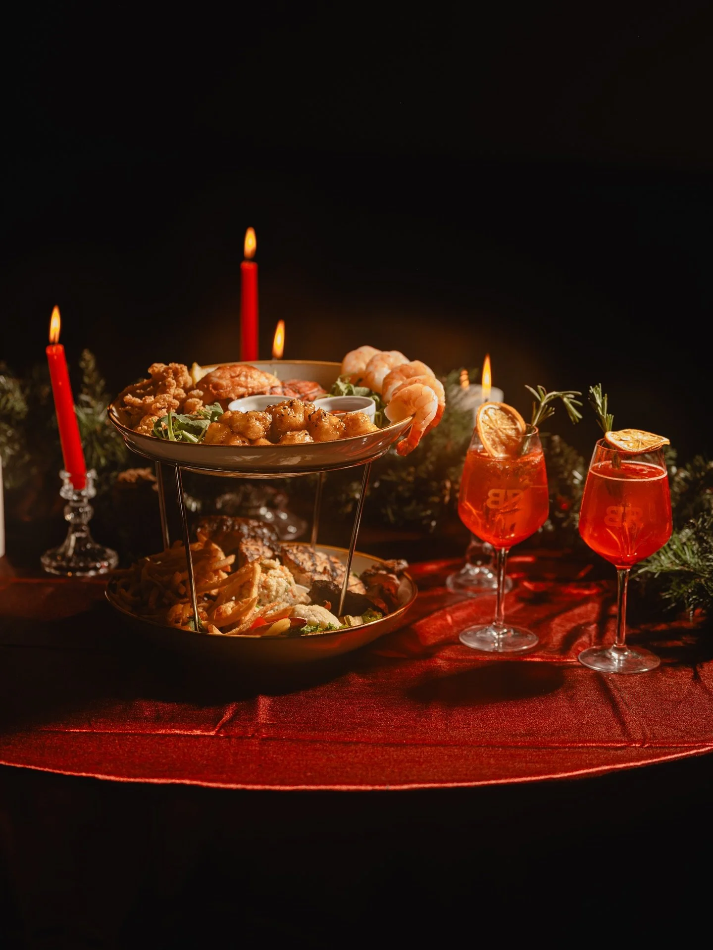 Holidays at @batonrougegrillhouse have never looked better &hearts;️ It&rsquo;s about sparkles, friendship, celebration and feel-good moments that make the season shine. 

A sneak peek of the holiday launch &mdash; Our vision came to life. 

Client @