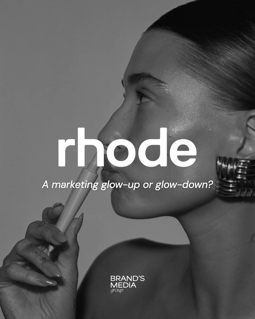 We&rsquo;re diving into the beauty brand everyone recognizes in a heartbeat. @rhode 💧

rhode&rsquo;s minimal packaging, glazed aesthetic, and muted color palette have become a new kind of signature.
 Every launch feels intentional, curated, clean, a