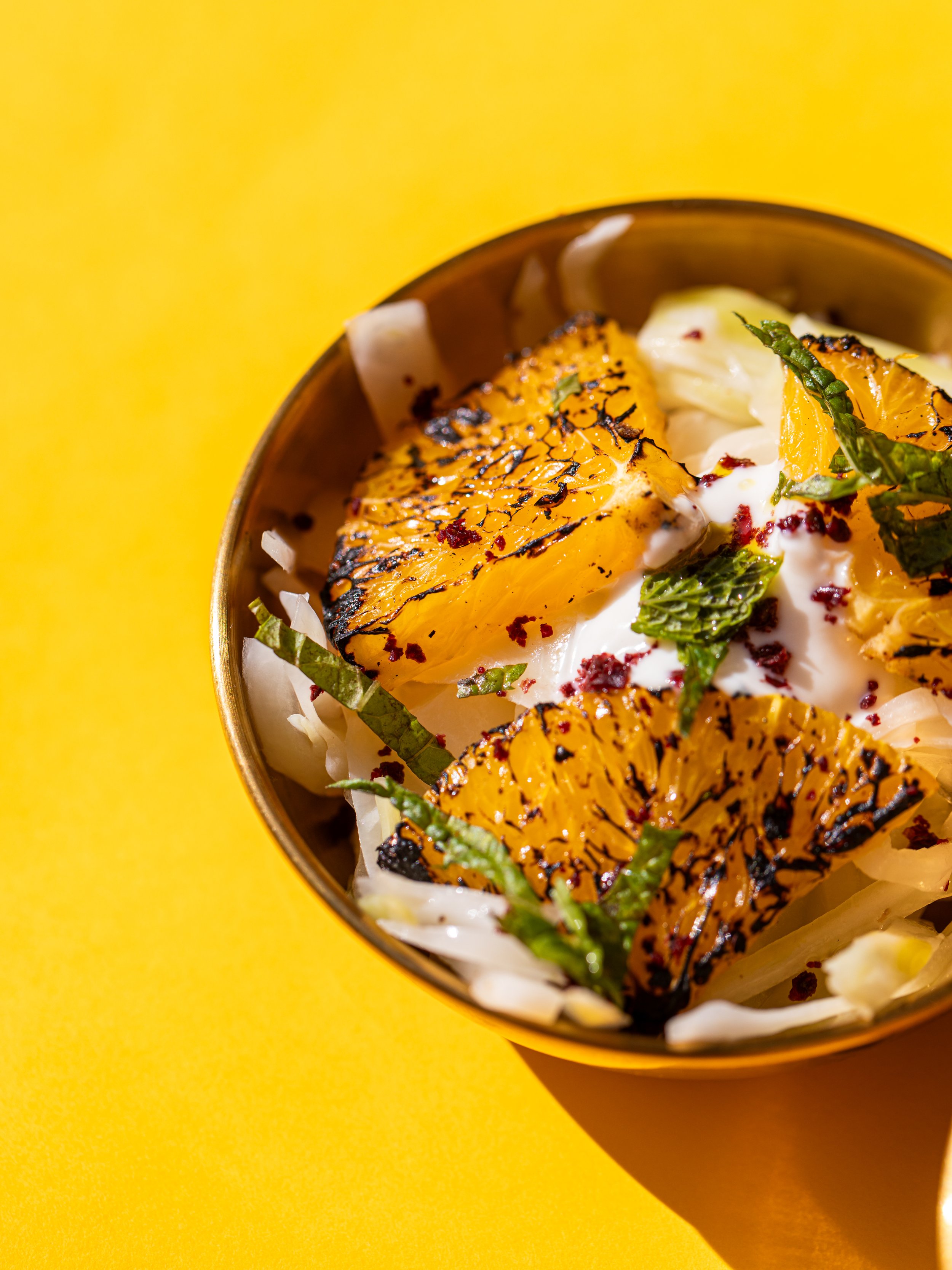 Salade orange / burrata / grenade - Pièce cocktail
Crédit photo : Léa Gil