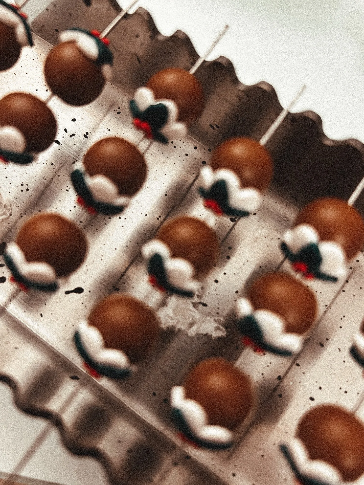 something isn&rsquo;t too far away and we&rsquo;re getting ready! 🎄 I will be announcing my full list of Christmas pop ups very soon but for now you&rsquo;ll be able to find me at @eastblockbazaar next Sunday where I&rsquo;ll have up to 75% off load