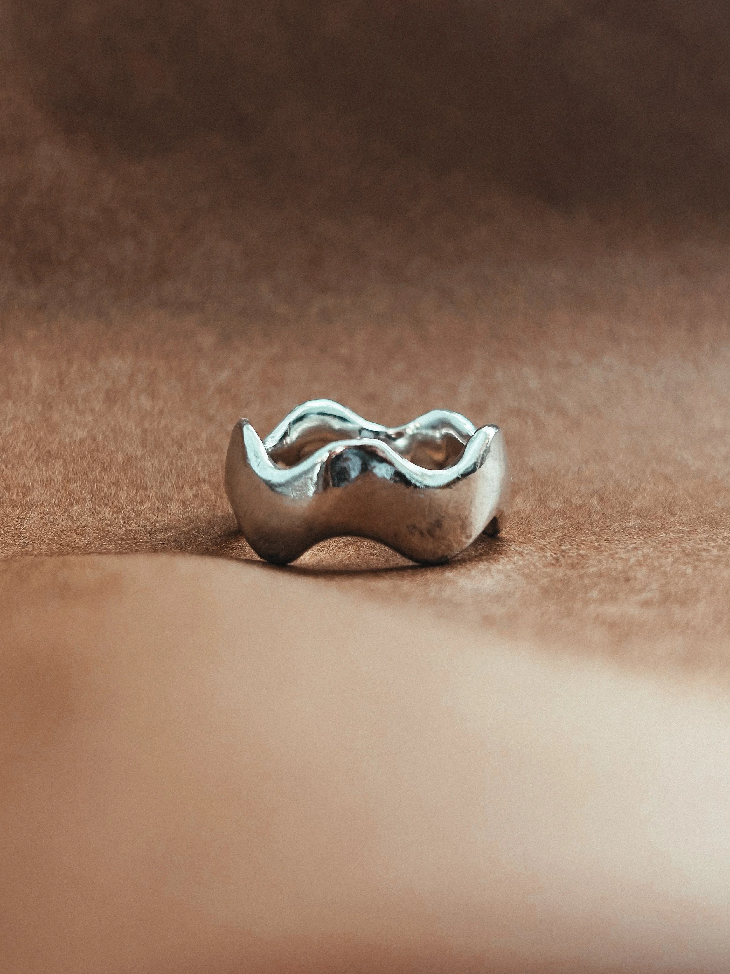 Wavy Ring | made to order
