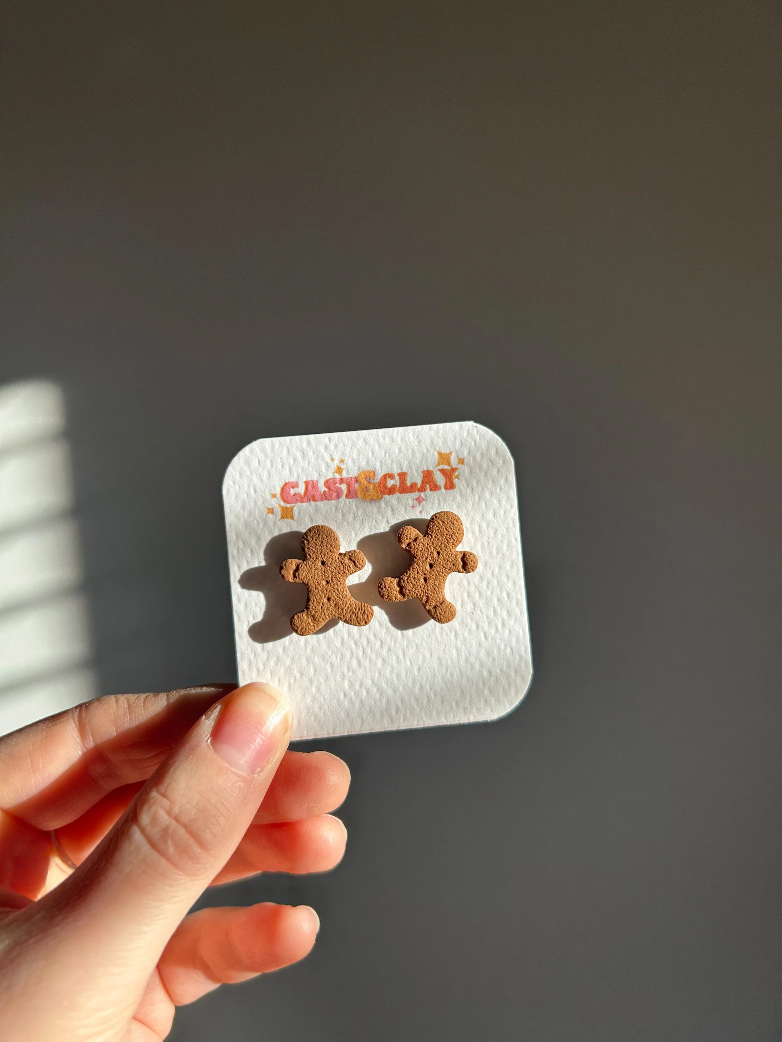 Gingerbread Studs