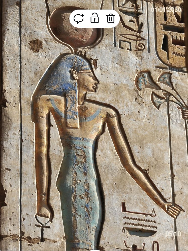 Full Moon with Hathor (Het-Hert)