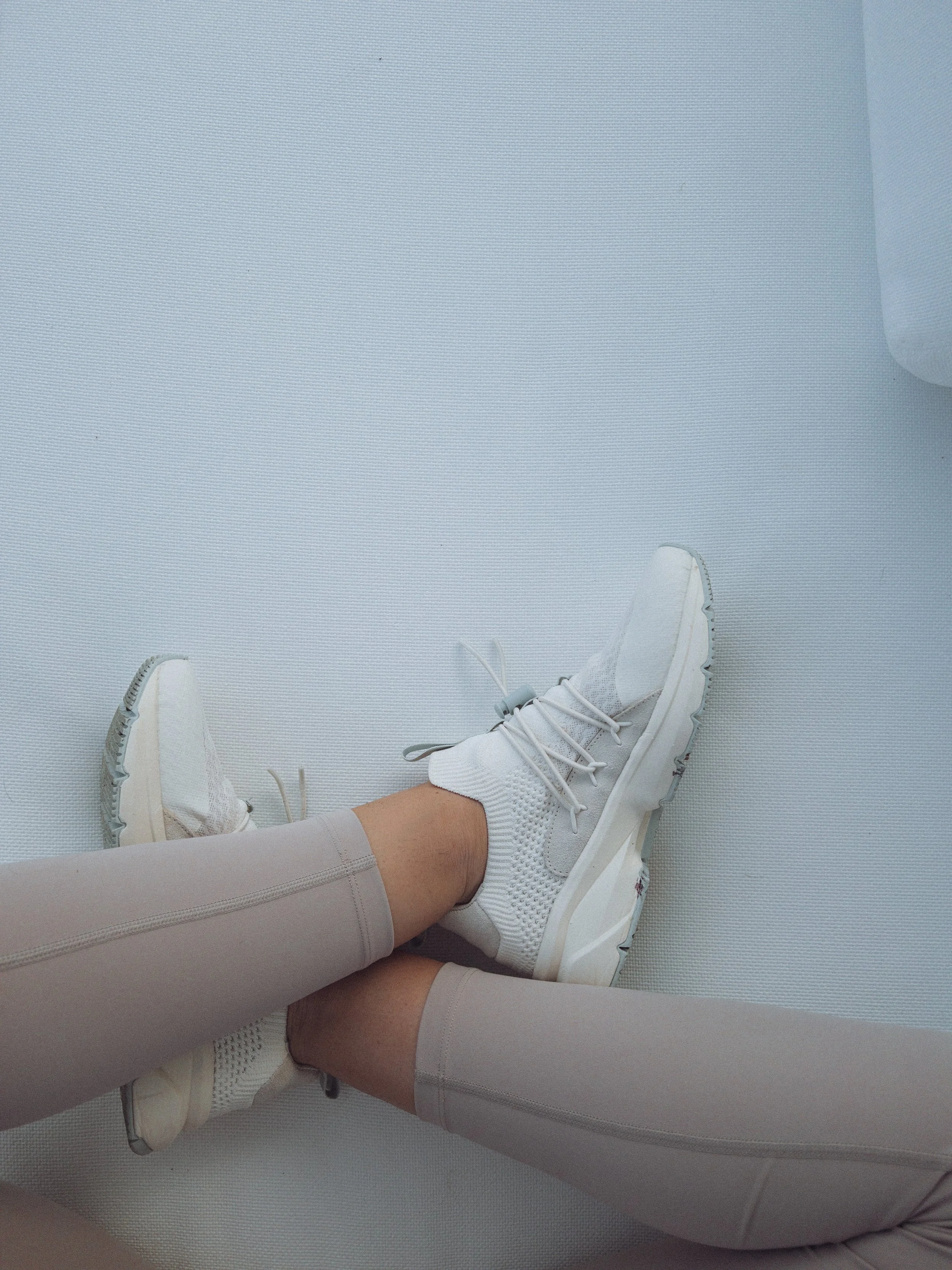 shoes, workout shoes, ollie grey, maternity 