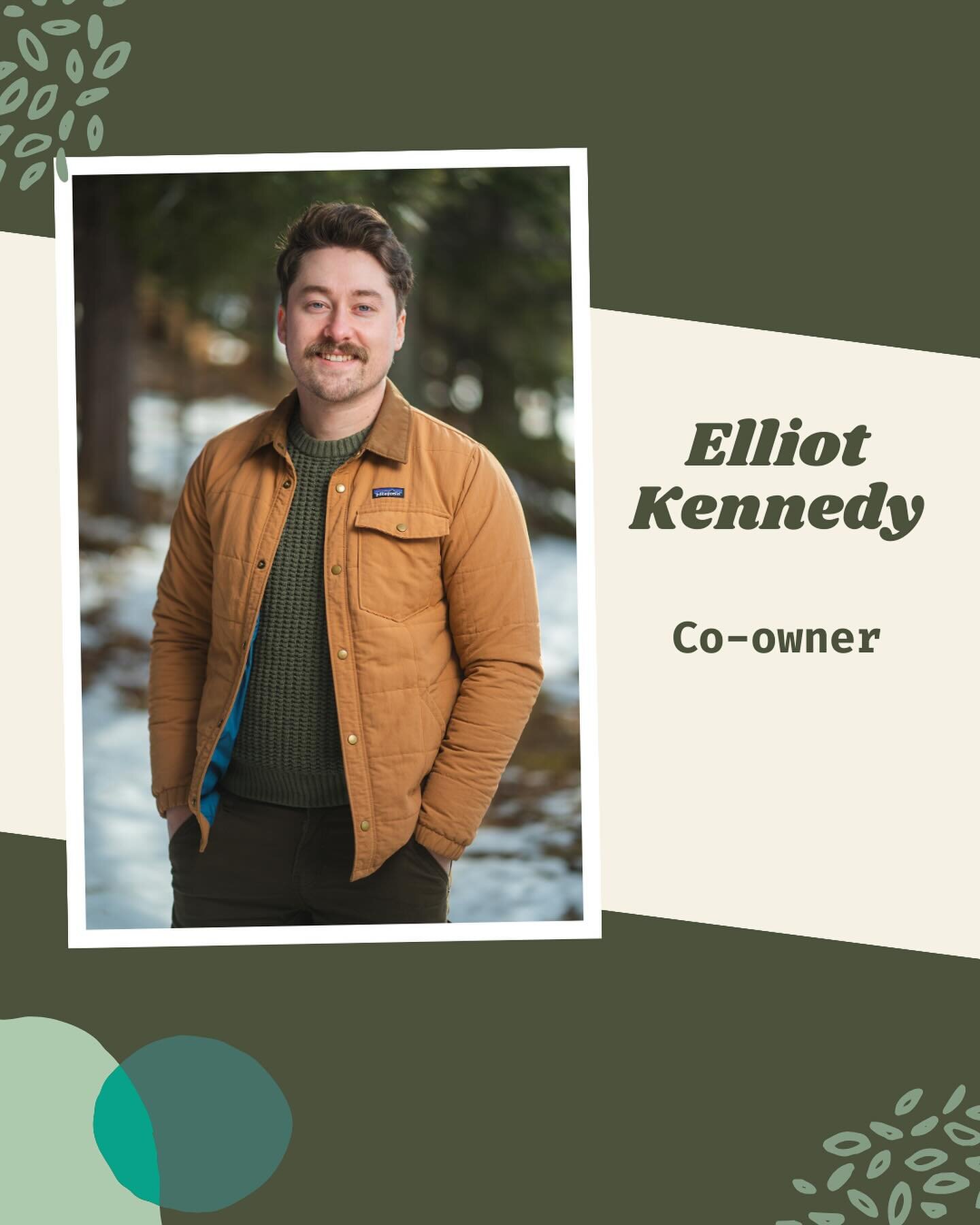 Hello, I&rsquo;m Elliot Kennedy, the other half of The Elm Creative.

I graduated from Northern Michigan University in 2021 with a degree in Film and a minor in Marketing. My passion for photo and video comes from a place of storytelling and helping 
