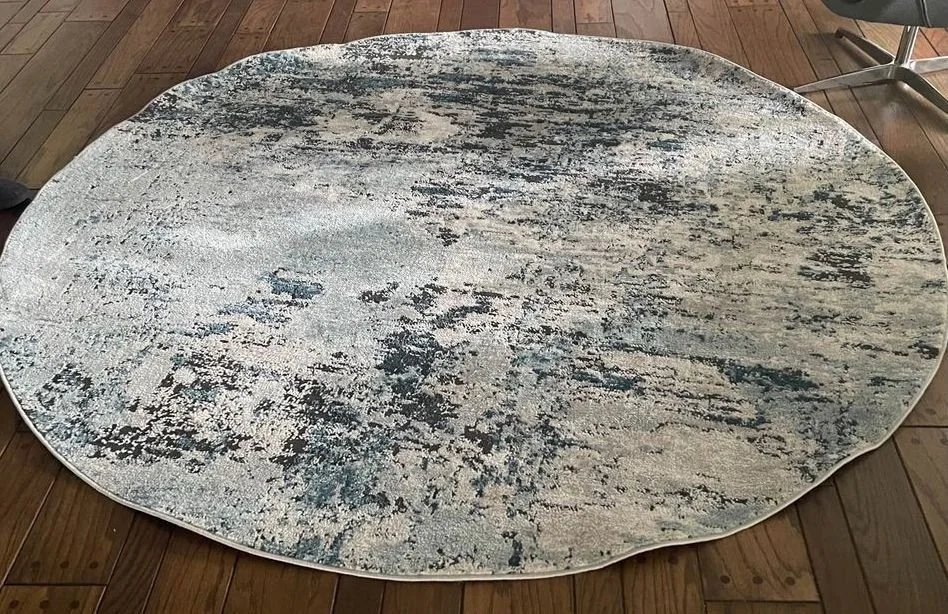 Blue:Gray 7' Diameter Round Area Rg (125) Pic 1.jpg