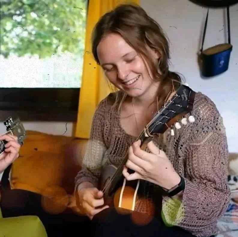 90731821-F611-40DB-86B2-E7995B68F73A - Caro Dockx.jpeg