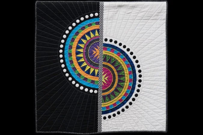 Best Small Quilt - Collision de Couleurs by France Vannobel