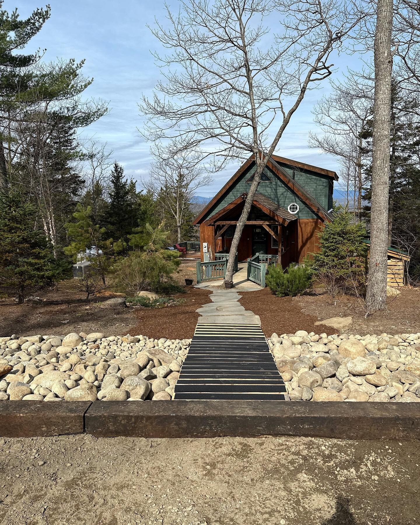 We got some beautiful new landscaping at #kateahdencabin this week! #katydidcabins &lt;3