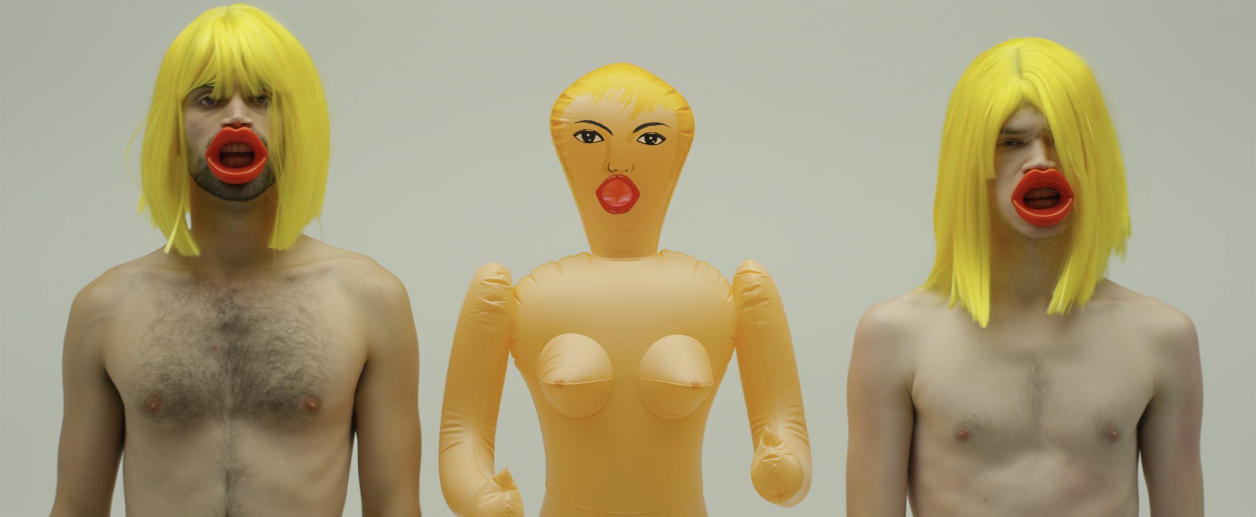 Still from "Seduce reuse recycle"