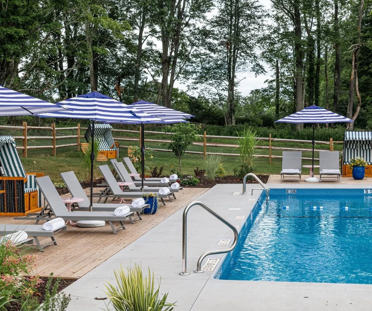 Ah, the sweet anticipation of summer getaways! Plan your Catskills stay today. 

Photo by: @lwrncbrn 

#kenozahall #catskills #catskillshotel #pool #summer #upstateny