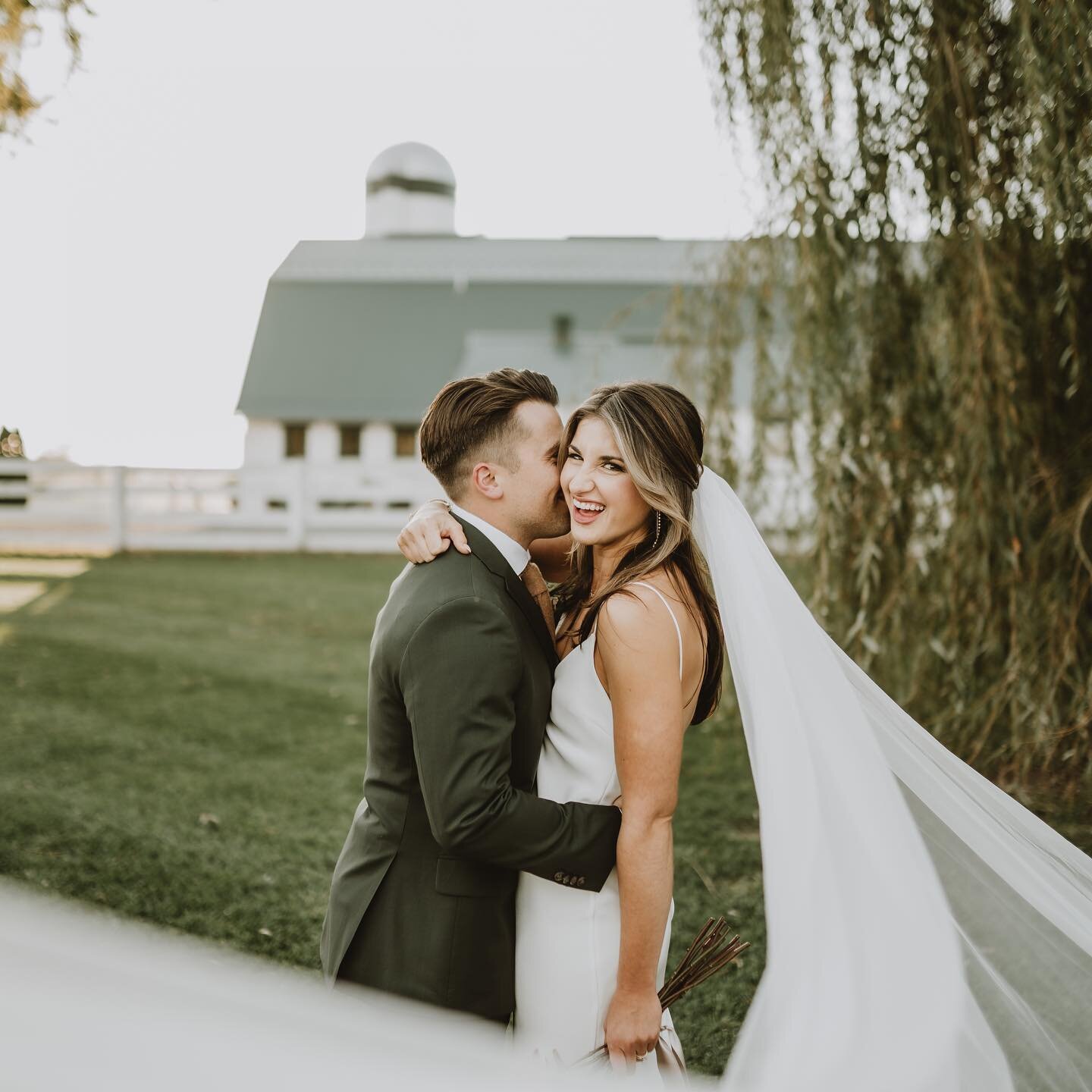 Okay but how perfect are they together?? And how gorgeous was Kierston&rsquo;s wedding look?  @__kierston__ @joeysutch  Venue: @bluebirdmanorweddings 
Florals: @wildflowerweddingsevents 
Day of Coordinator: @ofjoy_signatureevents 
Hair/Makeup: @gentr