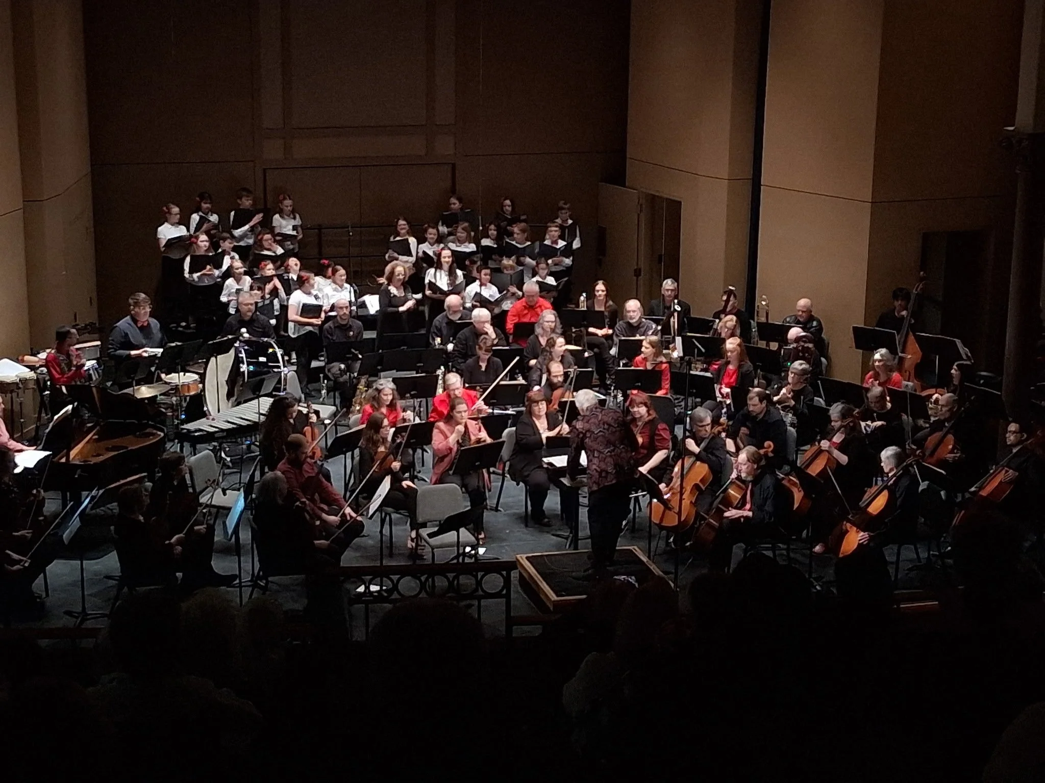 EXCELLENT-FULL ORCHESTRA AND ALL SINGERS.JPG
