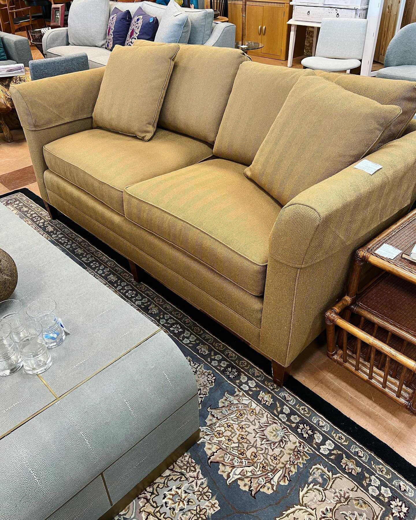 Stickley in a gorgeous camel color! 😍